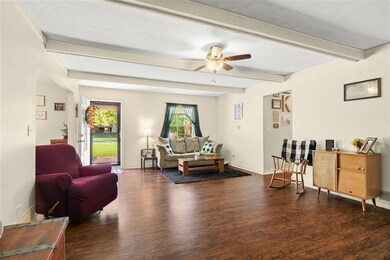 610 Ingle Dr, Ossian, IN 46777 - photo 6