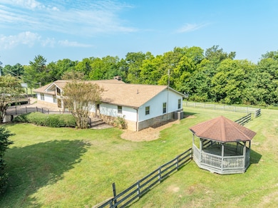 1340 Magazine Rd, Pulaski, TN 38478 - photo 3