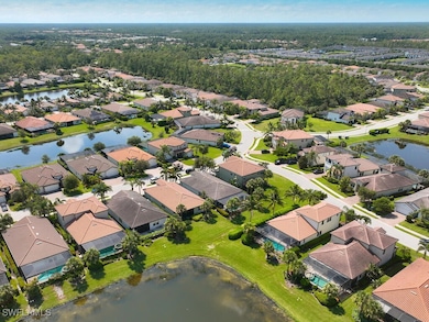 4613 Abaca Cir, Naples, FL 34119 - photo 6