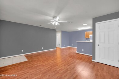 5610carolinabeachrd13_00007