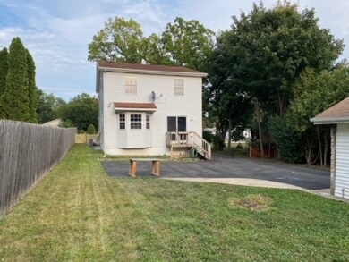 426 Keller Ave, Waukegan, IL 60085 - photo 2