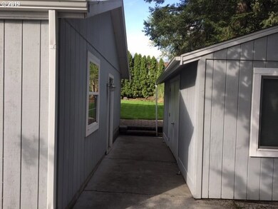 4095 Sussex St, West Linn, OR 97068 - photo 7