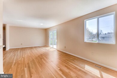 8611 Pilsen Rd, Randallstown, MD 21133 - photo 4
