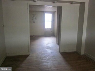 2812 Pelham Ave, Baltimore, MD 21213 - photo 4