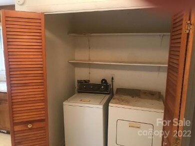 805 Orchard St unit 3, Shelby, NC 28152 - photo 6