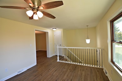 201 Westline Dr, Hazleton, IA 50641 - photo 6