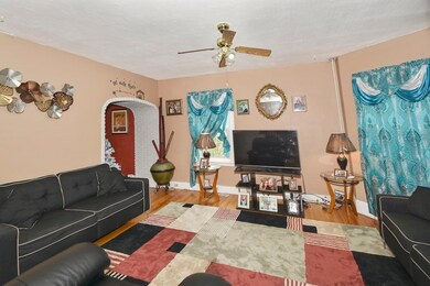 63 Whipple St, Worcester, MA 01607 - photo 4
