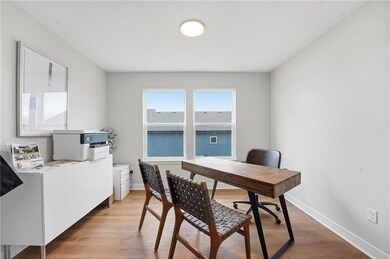 408 Woodview Dr, Raymore, MO 64083 - photo 4