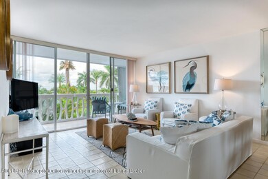2505 S Ocean Blvd Apt 301-large-024-025