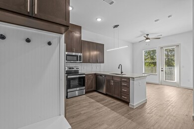 3120 E Park Row Dr unit 2201, Arlington, TX 76010 - photo 5