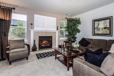 19560 Sager Loop, Bend, OR 97702 - photo 2