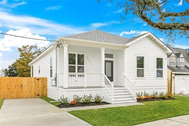 5125 Desire Dr, New Orleans, LA 70126 - photo 2