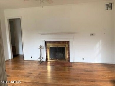 2  Living Room