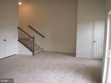 42165 Canary Grass Square, Aldie, VA 20105 - photo 5