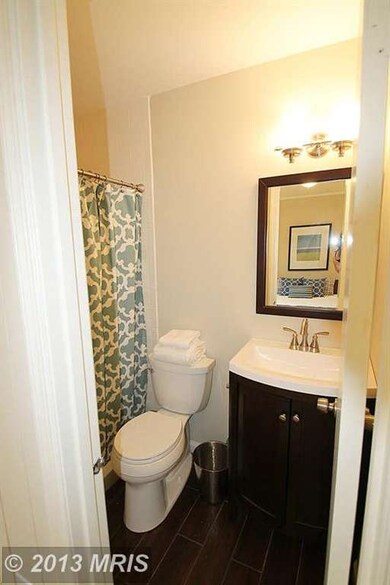 2251 Cedar Ln, Vienna, VA 22182 - photo 6