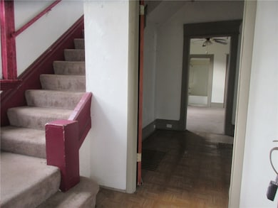 735 Allison Ave, Washington, PA 15301 - photo 4