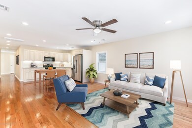 32 Ocean LR Kitchen_final