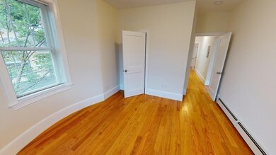 672 Washington St unit 5, Brookline, MA 02446 - photo 7