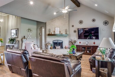 1001 Dama Ct, Weatherford, TX 76087 - photo 5