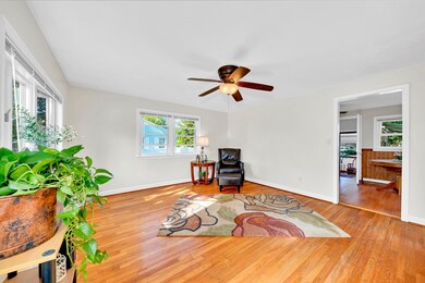 70 Enfield St, Lowell, MA 01852 - photo 4