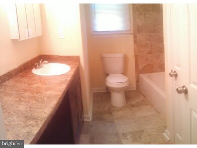 502 Heritage Rd, Sewell, NJ 08080 - photo 4