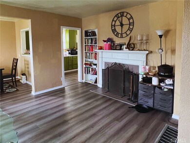 1017 S Chester Ave, Compton, CA 90221 - photo 4