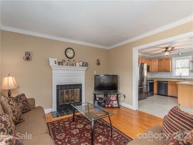 1 Sydney Ln, Asheville, NC 28806 - photo 3