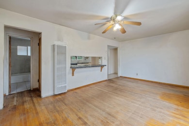 215 Lombardy Ln, Lemoore, CA 93245 - photo 7