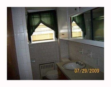 Master Bath/Spa.