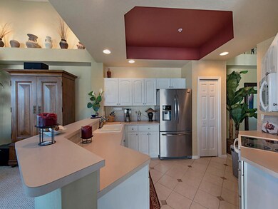 Bright cheery kitchen