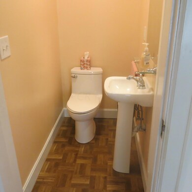 474 Brevoort Rd, Columbus, OH 43214 - photo 5