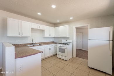 3914 W Palm Ln unit 5, Phoenix, AZ 85009 - photo 4