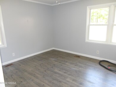 123 Welker Cir, Macon, GA 31211 - photo 4