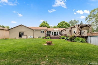 7569 S Durand Rd