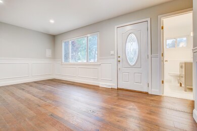 003_Living Room