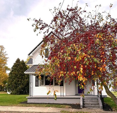 613 N Nancy St, Warren, IN 46792 - photo 2