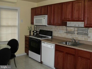 8523 Pioneer Dr unit I, Severn, MD 21144 - photo 4