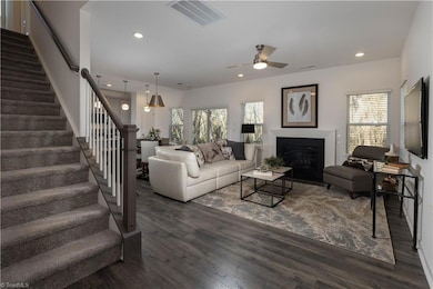 2125 Hogan Point Dr unit 1018, Winston-Salem, NC 27127 - photo 6