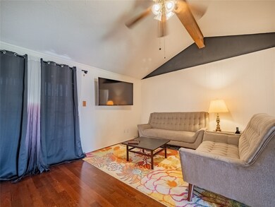 3410 Oxford Rd, Alvin, TX 77511 - photo 6