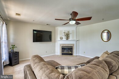8185 Halley Ct unit 304, Lorton, VA 22079 - photo 7