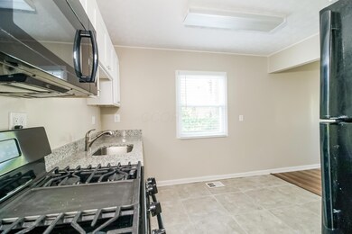 890 Bucknell Rd, Columbus, OH 43213 - photo 7