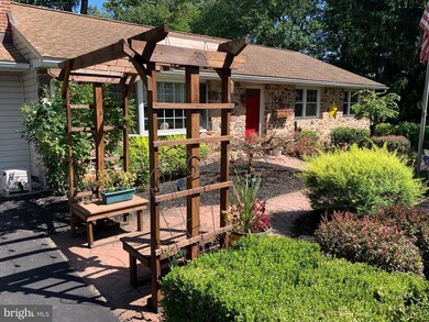 33 Moore Rd, Mohnton, PA 19540 - photo 3