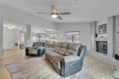 12566 Fairway Rd, Victorville, CA 92392 - photo 7