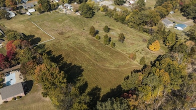 300 Meek St, Martin, TN 38237 - photo 3