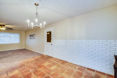 7922 W Cheery Lynn Rd, Phoenix, AZ 85033 - photo 5