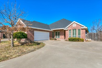 1910 Valleyview Dr, San Angelo, TX 76904 - photo 2