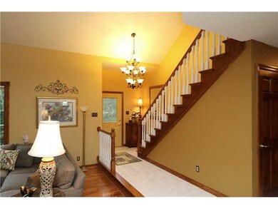 Entry/Foyer.
