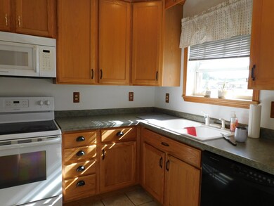 306 N Sales St unit 3, Merrill, WI 54452 - photo 4