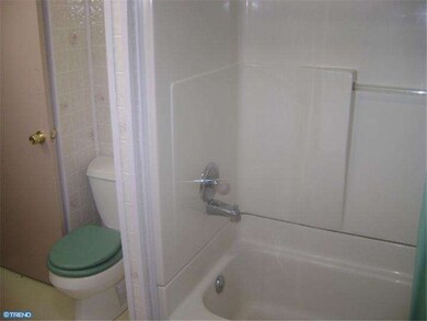 4607 Emery St, Philadelphia, PA 19137 - photo 7