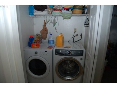 14035 SW Weir Rd, Beaverton, OR 97008 - photo 6